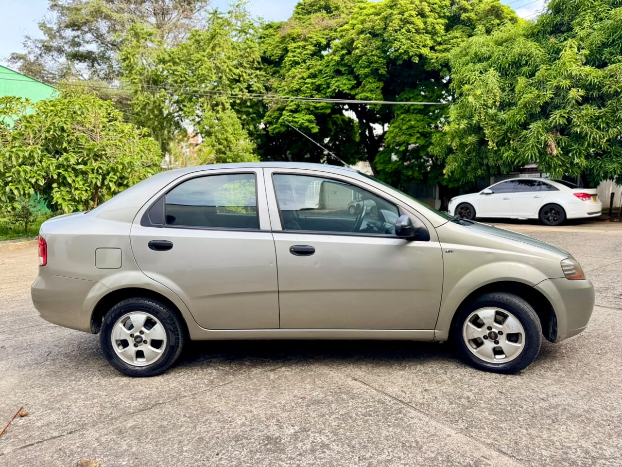 CHEVROLET AVEO SD MT 1600CC 4P AA 2009