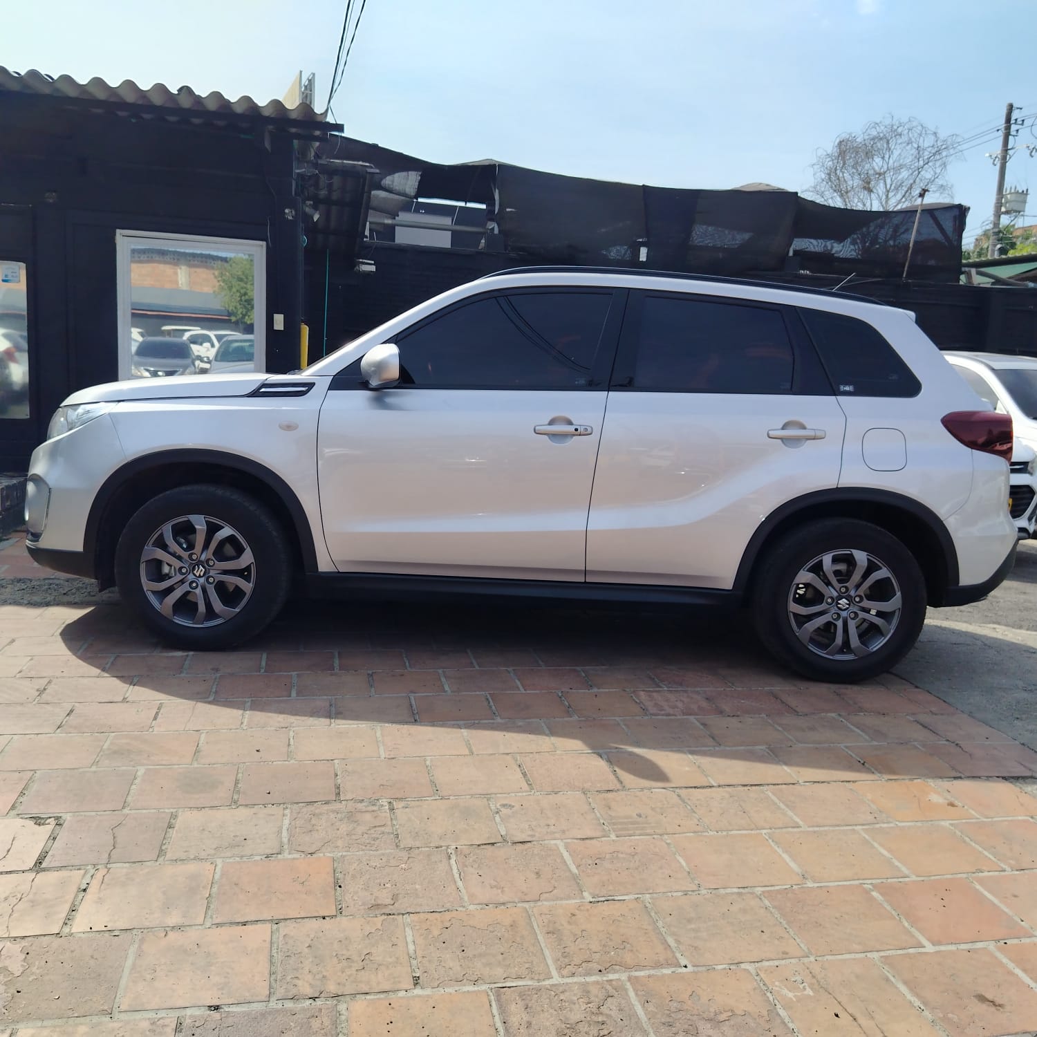 SUZUKI VITARA GL AT 1600CC 2AB ABS 4X2 AA 2023