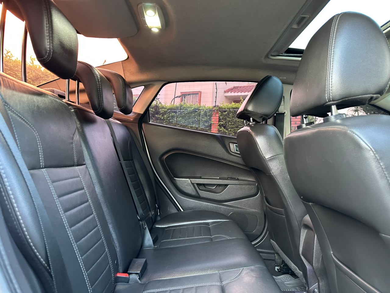 FORD FIESTA SPORTBACK SE TP 1600CC 4P 2015
