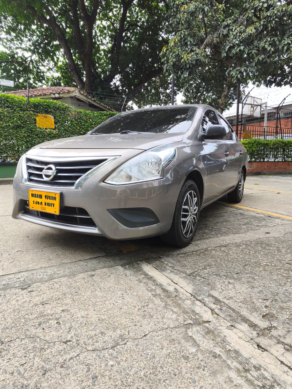 NISSAN VERSA SENSE MT 1600CC 2AB ABS 2019