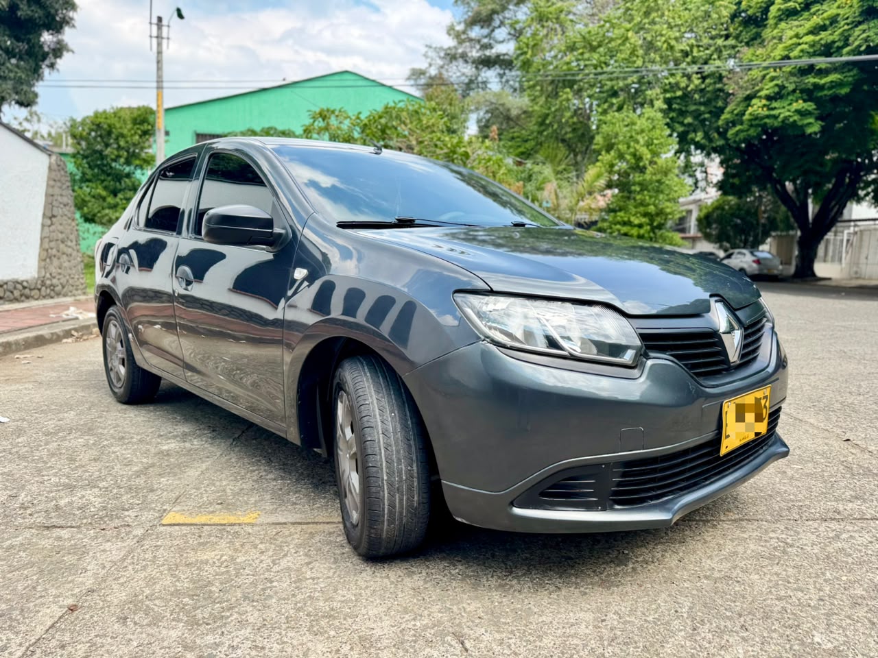 RENAULT LOGAN AUTHENTIQUE / LIFE MT 1600CC 8V AA 2AB ABS 2018