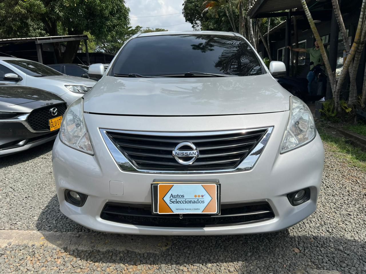 NISSAN VERSA ADVANCE AT 1600CC 2AB ABS 2015