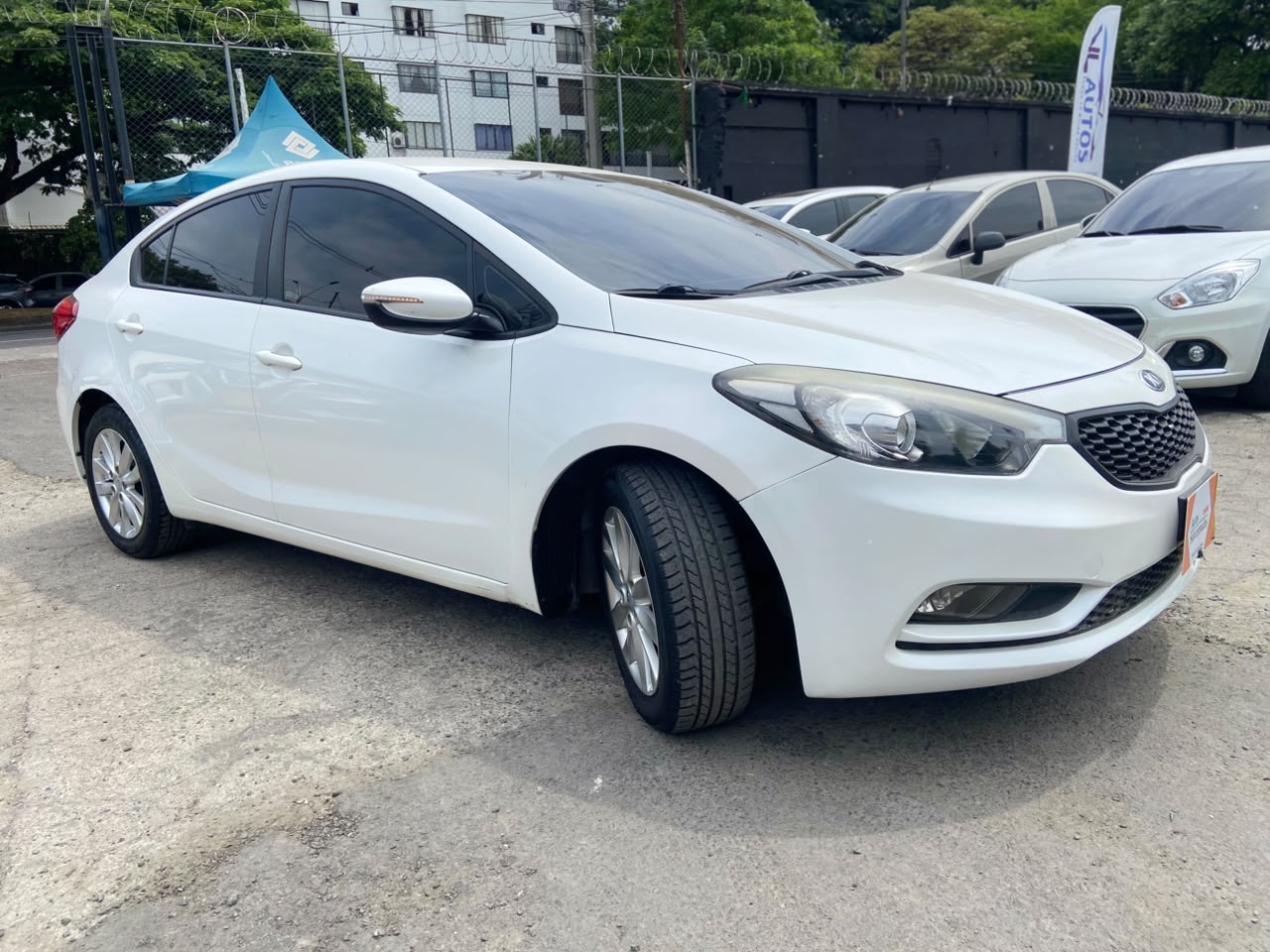 KIA CERATO PRO 1.6L MT 1600CC 4P 2AB 2016