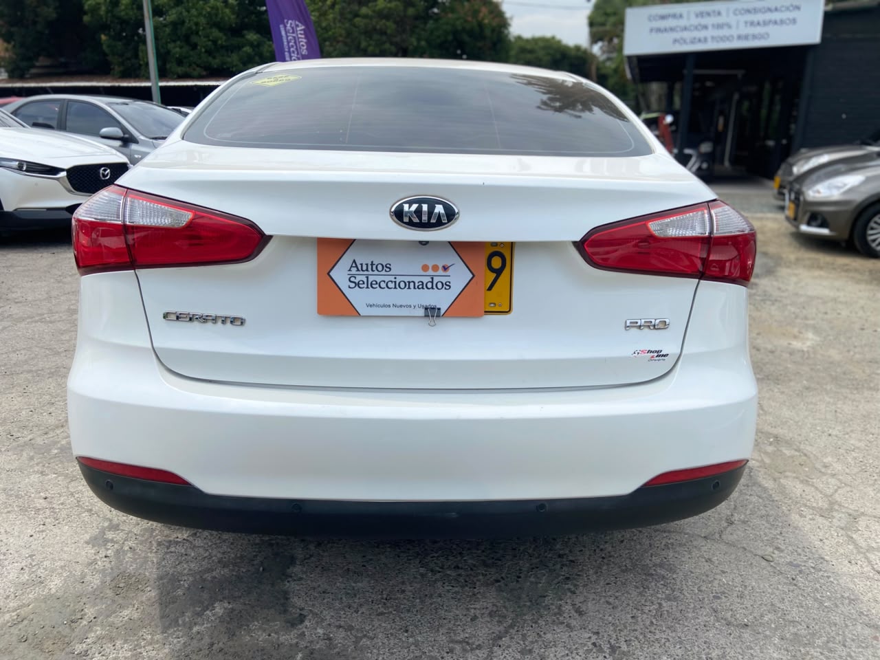 KIA CERATO PRO 1.6L MT 1600CC 4P 2AB 2016