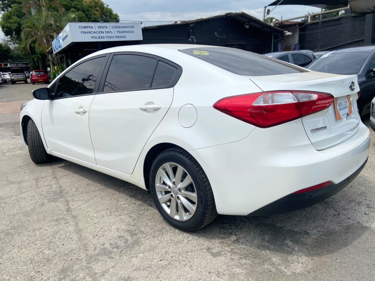 KIA CERATO PRO 1.6L MT 1600CC 4P 2AB 2016