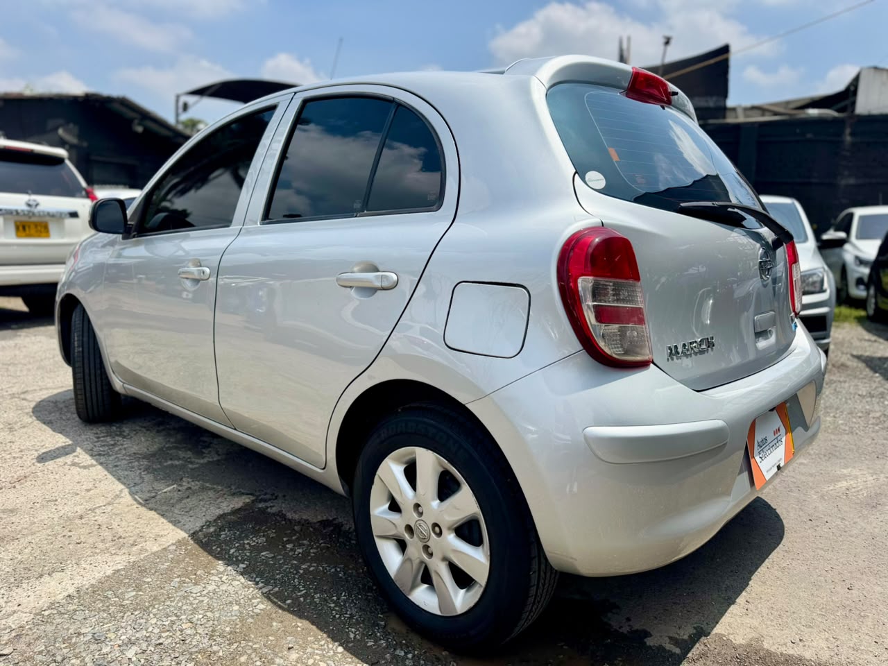 NISSAN MARCH SENSE MT 1600CC 2014
