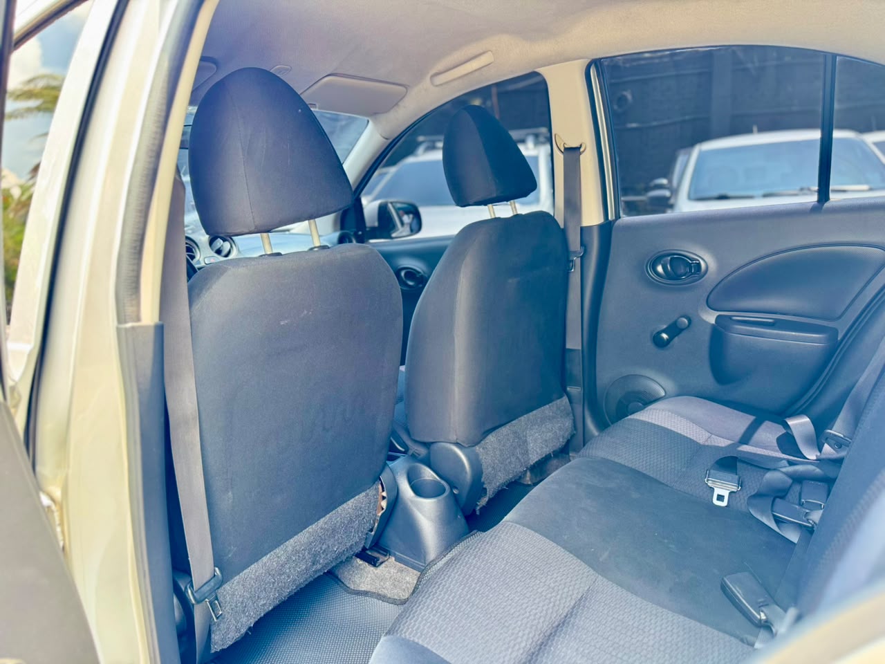 NISSAN MARCH SENSE MT 1600CC 2014
