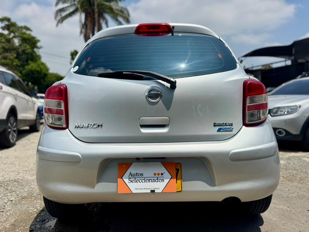 NISSAN MARCH SENSE MT 1600CC 2014