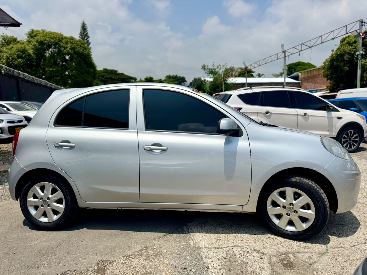 NISSAN MARCH SENSE MT 1600CC 2014