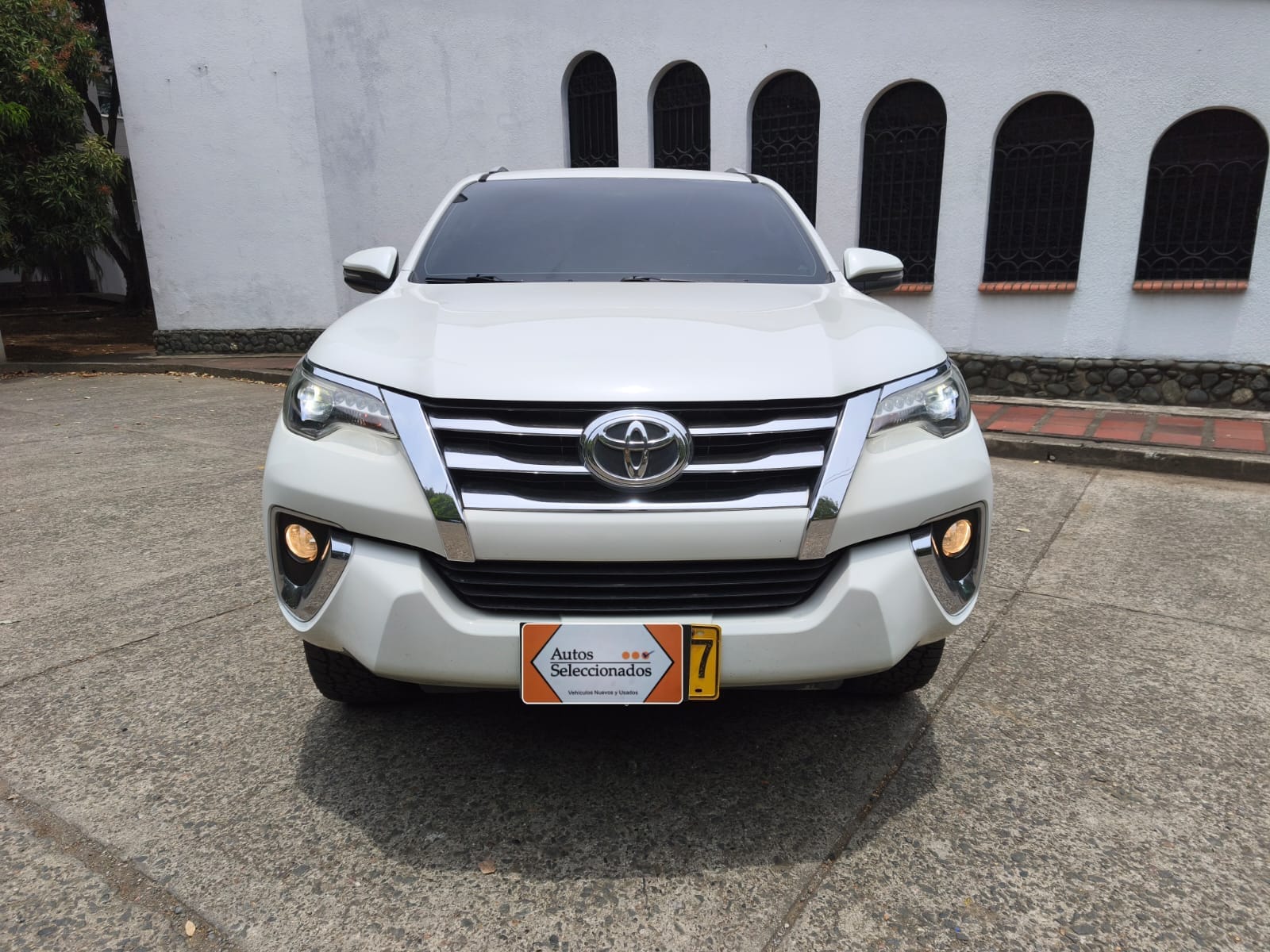 TOYOTA FORTUNER 2.7L MID TP 2700CC 4X2 EURO IV TC 2019